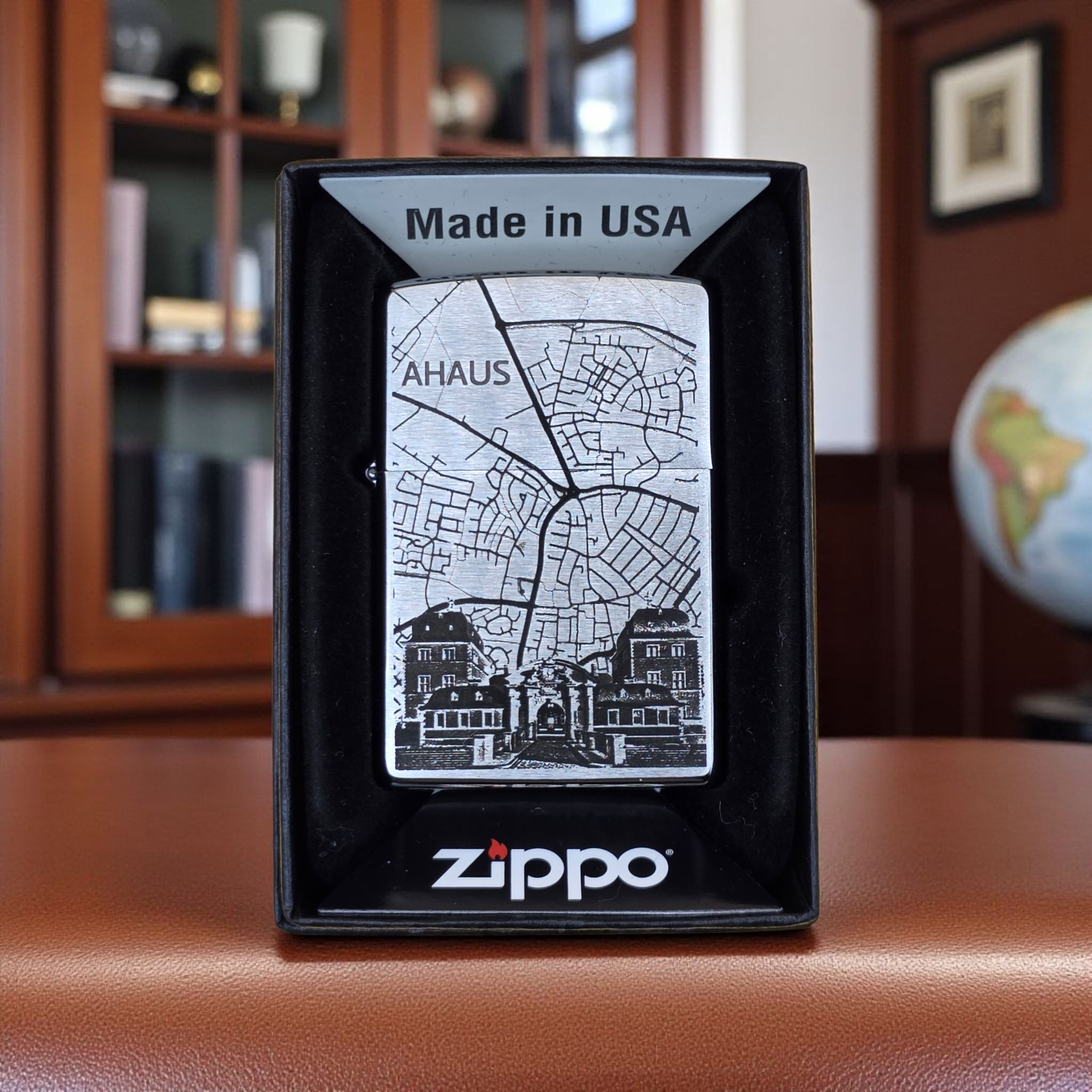 Original Zippo® Feuerzeug Brushed Chrome mit Gravur Heimatliebe "Ahaus"