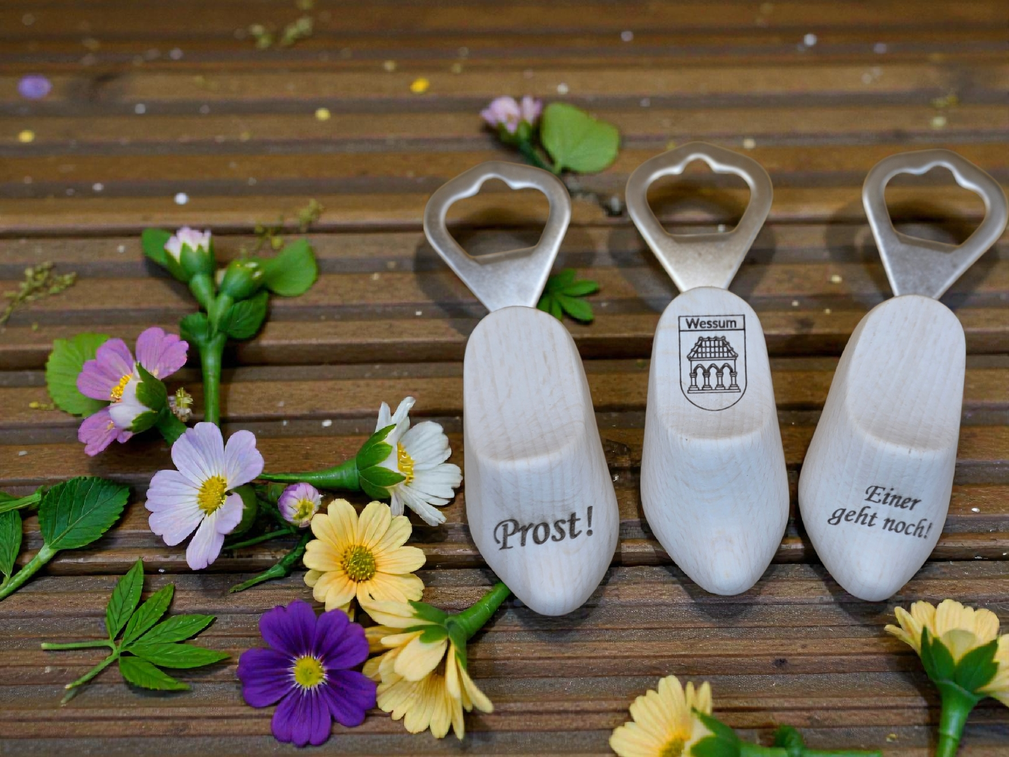 Flaschenöffner im klassischen Holzschuh-Design