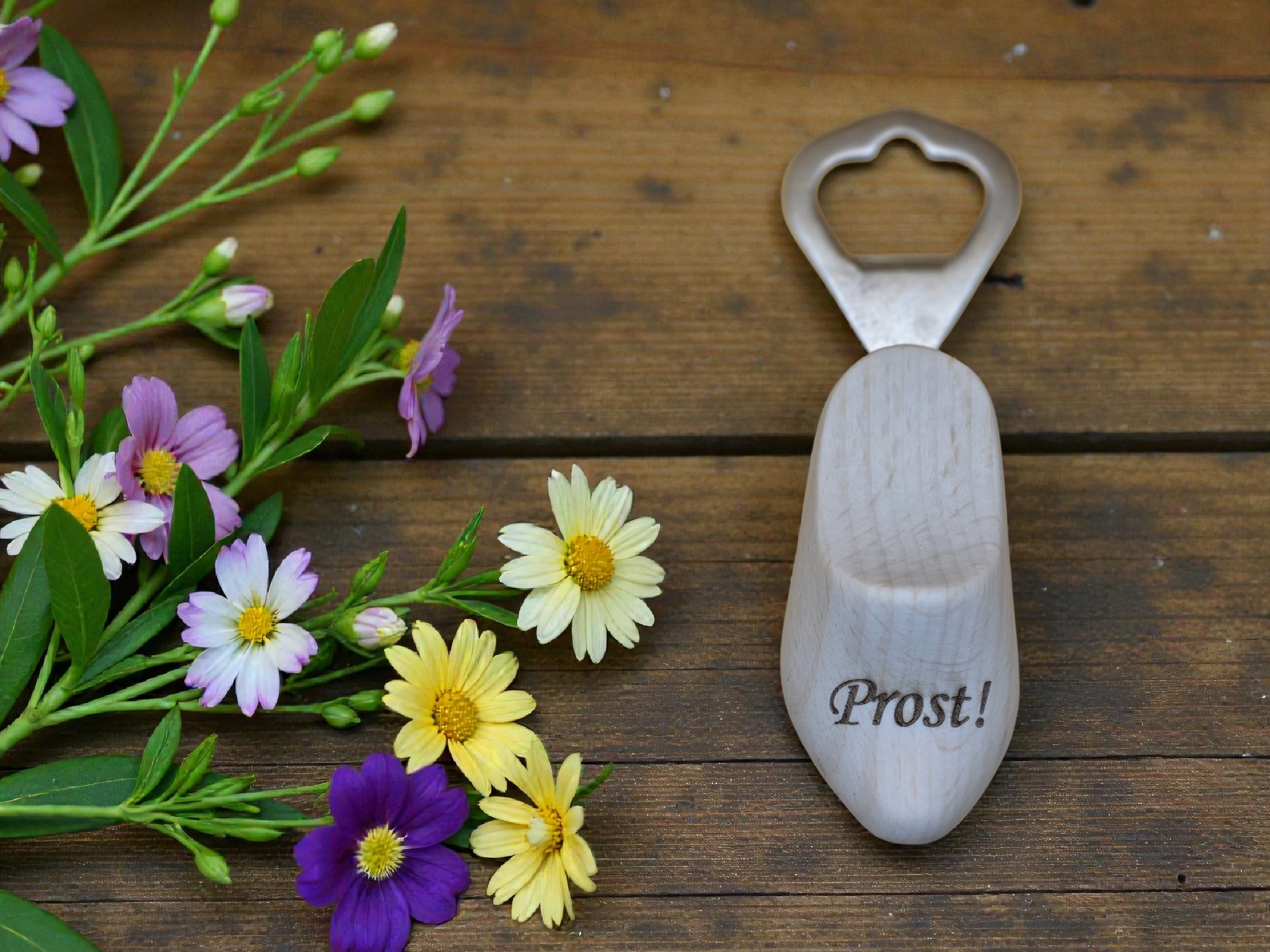 Flaschenöffner im klassischen Holzschuh-Design