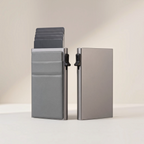 Slim Wallet mit RFID-Schutz und persönlicher Lasergravur